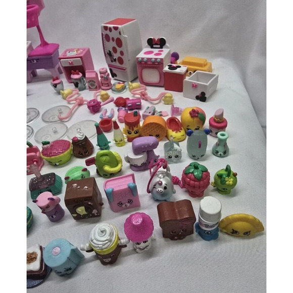 Huge Moose Shopkins Lot- Dolls, Figures, and Accessories + Disney Waffle Set - Picture 11 of 16